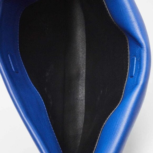 Givenchy Blue Leather Shark Medium Clutch Bag - Picture 9 of 12